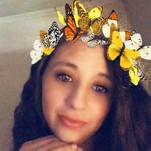 Meet your Posher, Chrystal